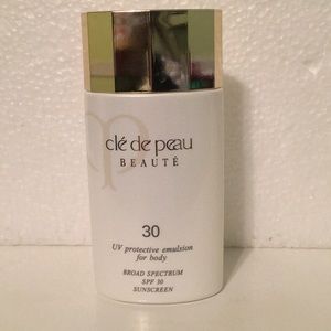 Cle de Peau UV Protective Emulsion for Body